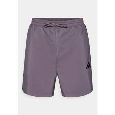 Afbeelding van adidas ESSENTIAL THREE STRIPES CHELSEA BASE SHORT Herenshorts