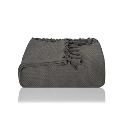 Afbeelding van Premium sprei met handgeknoopte franjes, 100% katoen, 150 x 220 cm, wafelpiqué zomerdeken, katoenen deken als bedsprei, bankplaid en bankdeken (antraciet)