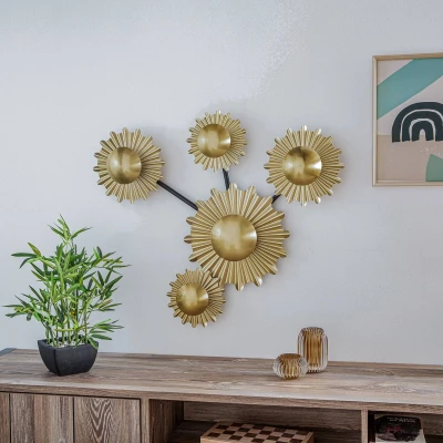 Afbeelding van Lindby Senmia wandlamp in goud, 5 lamps