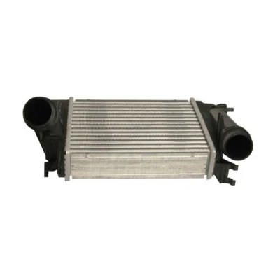 Afbeelding van Intercooler, inlaatluchtkoeler MAXGEAR AC630109, voor o.a. RENAULT, NISSAN