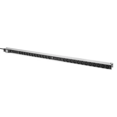 Image de DIGITUS Unité de distribution d&#039;alimentation 32 A CA 230 V 8000 Watt 73000 VA monophasé entrée : IEC 60309 connecteurs sortie 28 (24 x 60320 C13, 4 C19) 0U 3 m cordon noir