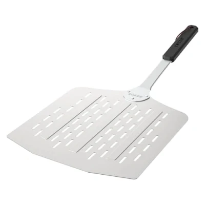Afbeelding van Cozze Pizzaschep met Gaatjes Aluminium 75 cm Zilver