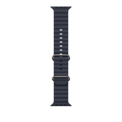 Afbeelding van Apple Watch 49mm Ocean Band Natural Titanium Finish Navy