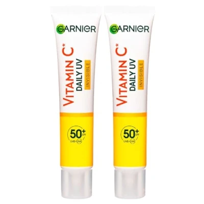 Afbeelding van Garnier SkinActive Vitamine C Anti UV Dagelijks Vlekken Onzichtbare SPF 50+ Hydraterende Snelle Absorptie 2 flessen van 40 ml