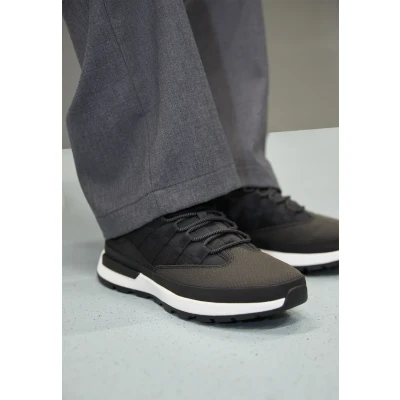 Afbeelding van Timberland EURO Trekker Sneakers laag, Heren, Maat: 46, Black/white Textiel