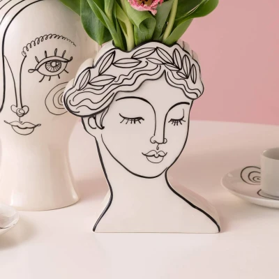 Afbeelding van KARE Favola Lady vaas, hoogte 25 cm, keramiek, zwart/wit
