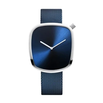 Afbeelding van BERING Unisex analoog kwarts Classic Collection polshorloge met armband van roestvrij staal &amp; saffierglas, Blauw/Zilver, blauw/zilver