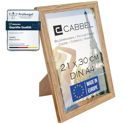 Afbeelding van CABBEL Fotolijst, A4 formaat, stabiele mdf houten lijst, onbreekbaar plexiglas, om op te hangen en neer zetten, ideaal voor foto&#039;s/afbeeldingen/collage, eikenhout, 21 x 30 cm