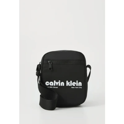 Afbeelding van Calvin Klein Jeans Graphic Reporter Schoudertas, Heren, Maat: One Size, Black