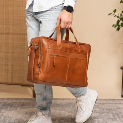 Afbeelding van The Chesterfield Brand Leren Laptoptas Cognac Ryan