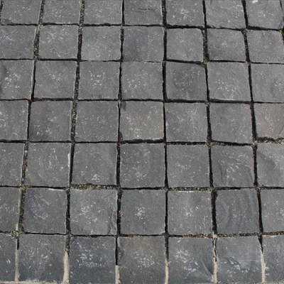 Afbeelding van TB basalt Rion natuursteen keien Antraciet 14 x 5/7 cm Gardenlux