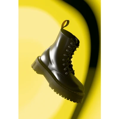 Afbeelding van Dr. Martens Jadon, Damesbrogues, zwart.