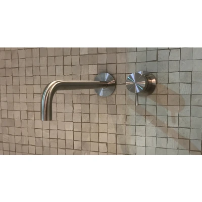 Afbeelding van Waterevolution Flow inbouw wastafelkraan volledig RVS T116BIEV2 met uitloop 25cm