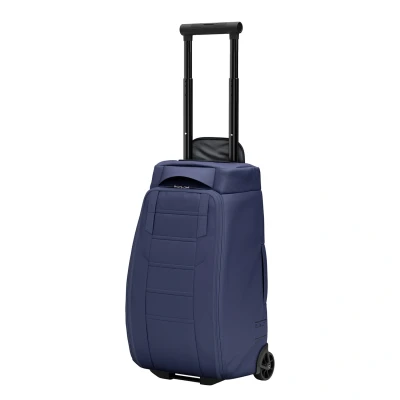 Afbeelding van Db Journey Hugger Roller Bag Carry on 40L blue hour Handbagage koffer Trolley
