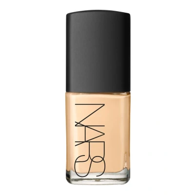 Afbeelding van NARS Sheer Glow Foundation Salzburg 30 Ml