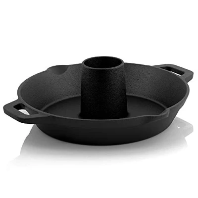 Afbeelding van BBQ Toro Gietijzeren kippenbraadpan Ø 28 cm voorgekookt voor barbecue en oven kippenbrader met aromatische kegel opvangbak