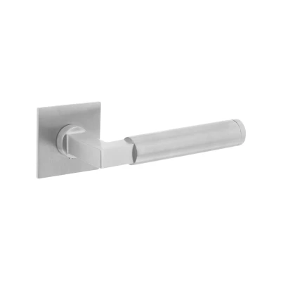 Afbeelding van Intersteel Deurklink RVS Bau stil op vierkant magneet rozet