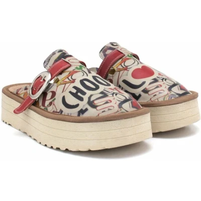 Afbeelding van GOBY Clogs met Choose Love Handgemaakt Hoge Kwaliteit Maat 37