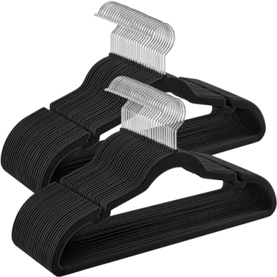 Afbeelding van SONGMICS 100 stuks fluwelen kleerhangers, antislip, schouderinkepingen, broekezel, 360 graden draaibare haak, ruimtebesparend, 0,6 cm dik, 43 breed, zwart