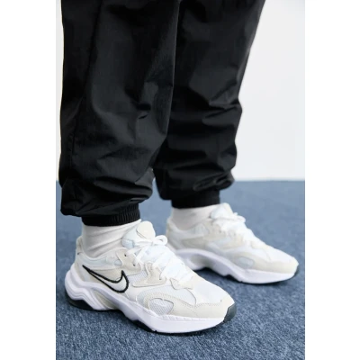 Afbeelding van Nike Sportswear Runinspo Sneakers laag, Maat: 44, Summit white/white/black Leer en textiel