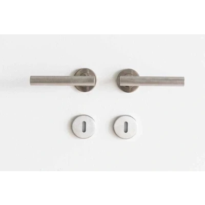 Afbeelding van Deurklink Foggy rond satin recht complete set binnendeuren