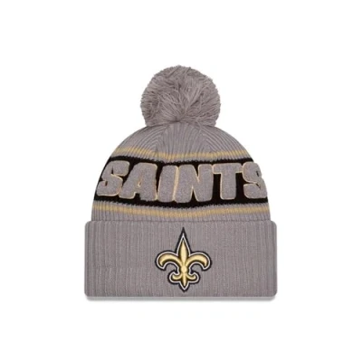 Afbeelding van NFL New Era Sideline 2024 Amerikaanse voetbal pomponmuts teamlogo beanie wintermuts grijs