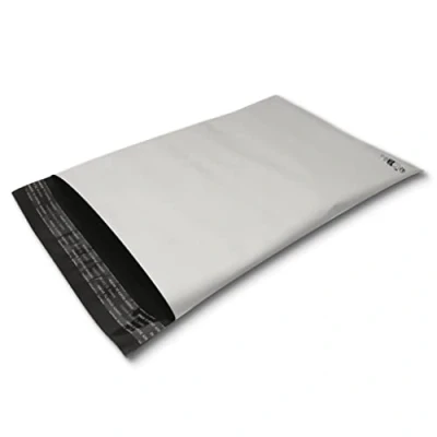 Afbeelding van 100 stuks verzendtassen van kunststof, 230 x 320 + 45 mm, ondoorzichtig, wit, hoge weerstand, 60 micron, voor verzending pakketten