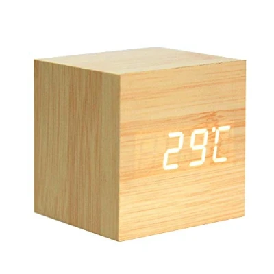 Afbeelding van Lancoon Houten wekker Mini Cube LED digitale klok met tijd/datum/temperatuurweergave, 3 niveaus helderheid en spraakbediening geweldig voor thuiskantoor reizen AC10Yellow_White