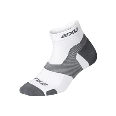 Afbeelding van 2xu Enkelsokken Vectr Lightcushion Nylon Wit Maat 42/46