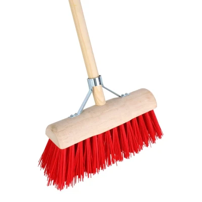 Afbeelding van Talen Tools Bezem Halfrond Kunststof 31 cm Rood Inclusief Steel
