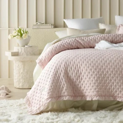 Afbeelding van ROOM99 Molly Elegante sprei poederroze, 170 x 210 cm, veelzijdig inzetbaar, als bedsprei of bankovertrek, deken voor bed en bank, gewatteerde stijl, ideaal