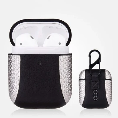 Afbeelding van AirPods 1/2 hoesje PU Leer Flip over Zilver /zwart