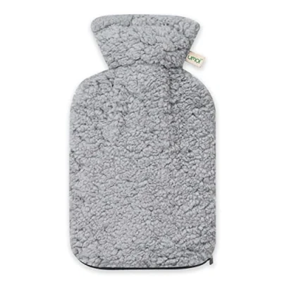 Afbeelding van Premium warmwaterkruik 2 liter natuurlijk rubber met knuffelige teddy overtrek extra binnenvoering en ritssluiting, bedfles, warmtekruik BS1970:2012 gecertificeerd (grijs)