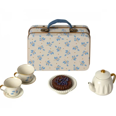 Afbeelding van Maileg poppenhuis theeservies met taart blue madelaine