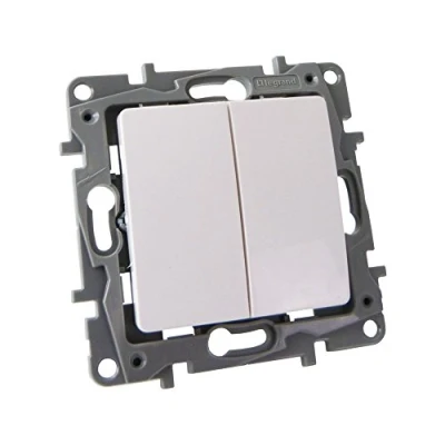 Afbeelding van NILOE eco 764505 Legrand 2093 dubbele aan/uit schakelaar, 10 A, 250 V, IP20, wit