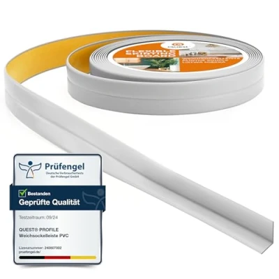 Afbeelding van Quest Flexibele zelfklevende plinten voor keukens en badkamers Flexibele, waterdichte decoratieve pvc plint 10 mm x 5 m Lichtgrijs