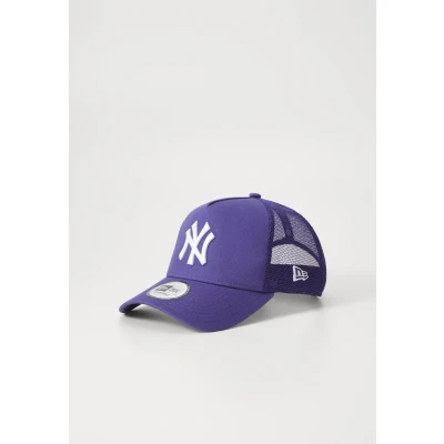 Afbeelding van New Era York Yankees League Essential Dark Blue 9FORTY A Frame Trucker Adjustable Cap