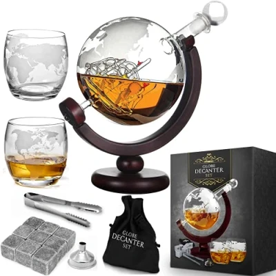 Afbeelding van MikaMax Globe Whiskey Decanter Standaard Versie Set Complete Karaf Incl. 2 Glazen en Stones 900 ML