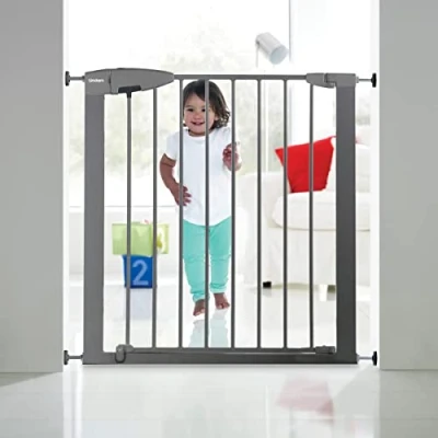 Afbeelding van Munchkin Sure Shut Ethos babyhek, 76 82 cm, donkergrijs