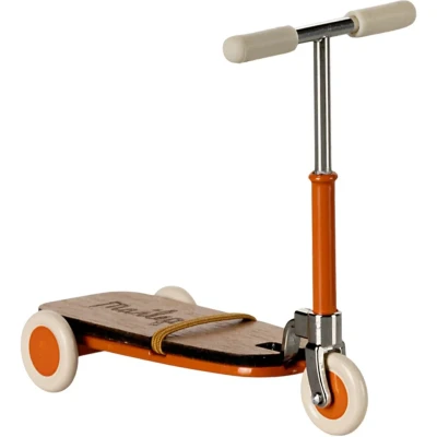Afbeelding van Maileg poppenstep oranje 8 cm