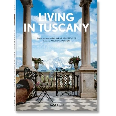 Afbeelding van 40th Edition Living in Tuscany. Ed.