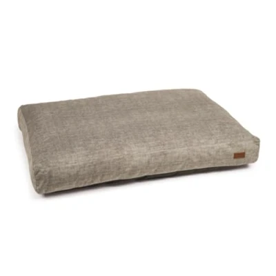 Afbeelding van Designed by Lotte Unnay Hondenkussen Beige 120x80x15 cm