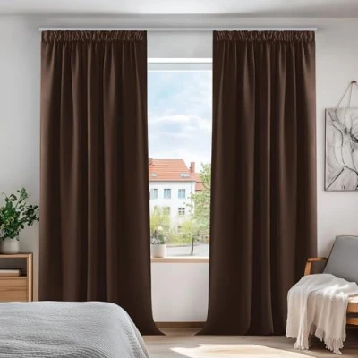 Afbeelding van Deconovo Set van 2 gordijnen, 50% verduisterend, thermisch, isolerend, woonkamer, plooiband, keuken, slaapkamer, meisjes, chocoladebruin, 140 x 220 cm