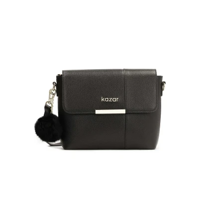 Afbeelding van Black shoulder bag with detachable pompom