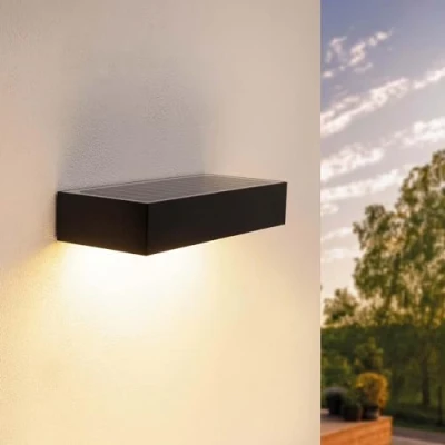 Afbeelding van Ledvion Moderne Solar LED Wandlamp, 6W, 3000K, IP65, Zwart, 220 Lumen, Incl. Bewegingssensor, Zonne energie, Energiezuinig &amp; Weerbestendig
