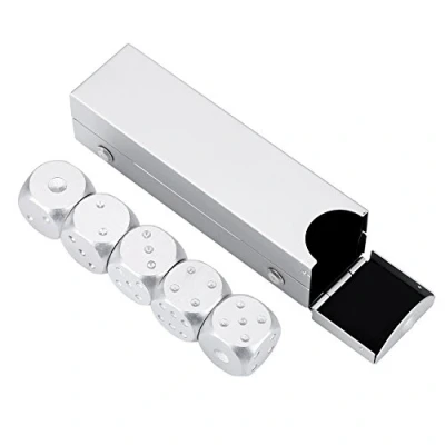 Afbeelding van VGEBY 5 stuks dobbelstenen met metalen doos, entertainment, speelgoed, dobbelspel, kerstfeest, cadeaus van aluminiumlegering (zilver rechthoekige doos)