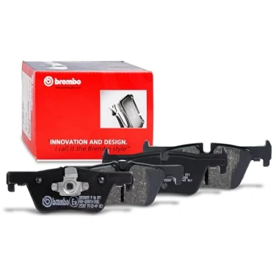 Image de 4 plaquettes de frein brembo p 06 071