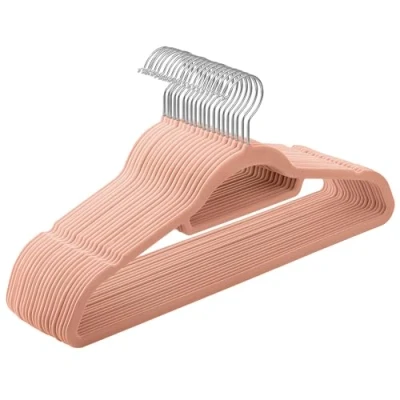 Afbeelding van SONGMICS Fluwelen kleerhangers, 20 stuks, met stropdasstang, antislip, 360 graden draaibare haak, dikte 0,6 cm, lengte 43,5 voor jassen, jurken, broeken (lichtroze) en zilver CRF20PK