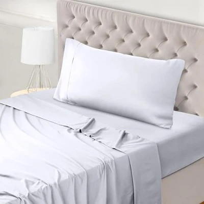 Afbeelding van Utopia Bedding Microvezel beddengoedset (3 delig, wit) 1 hoeslaken 90 x 190 cm, plat laken 167 243 cm en kussensloop 50 75
