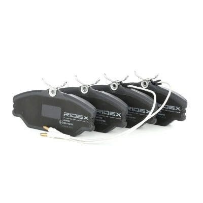 Afbeelding van RIDEX 402B0700 Remblokkenset Vooras Incl. slijtage waarschuwingscontact Met veer